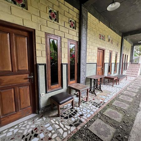 Buana Asti Homestay Табанан Екстер'єр фото